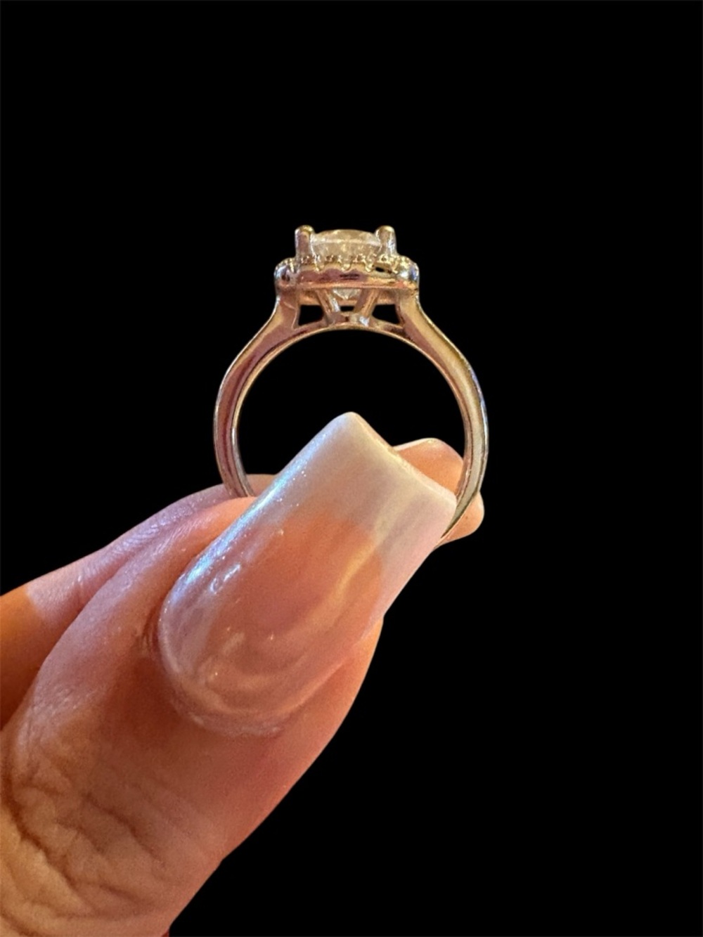 Classy Elegant 1.5ct  Moissanite Ring in silver with COA 💍 - Picture 3 of 12